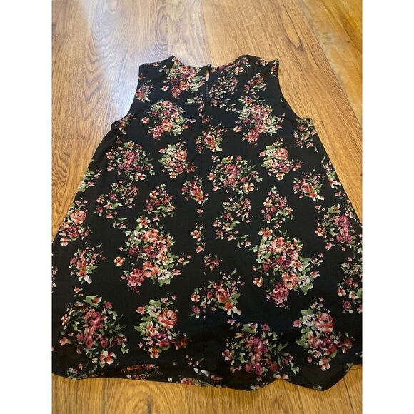 Apt. 9 women's sleeveless black foral lined career/casual blouse size small - Picture 3 of 9